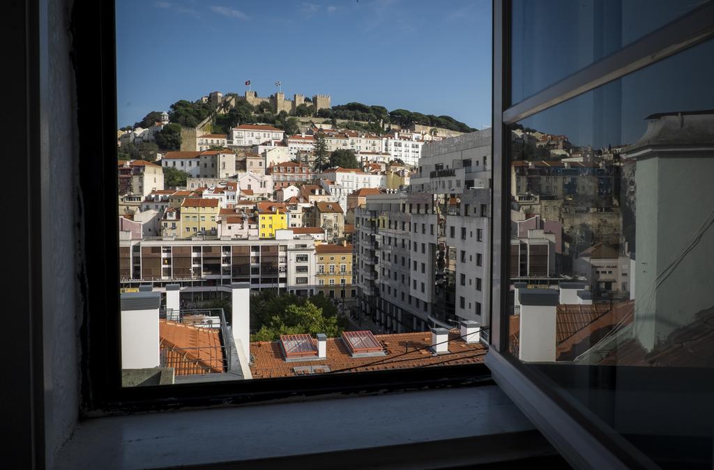 Castle View At Heart By Timecooler * Lisboa